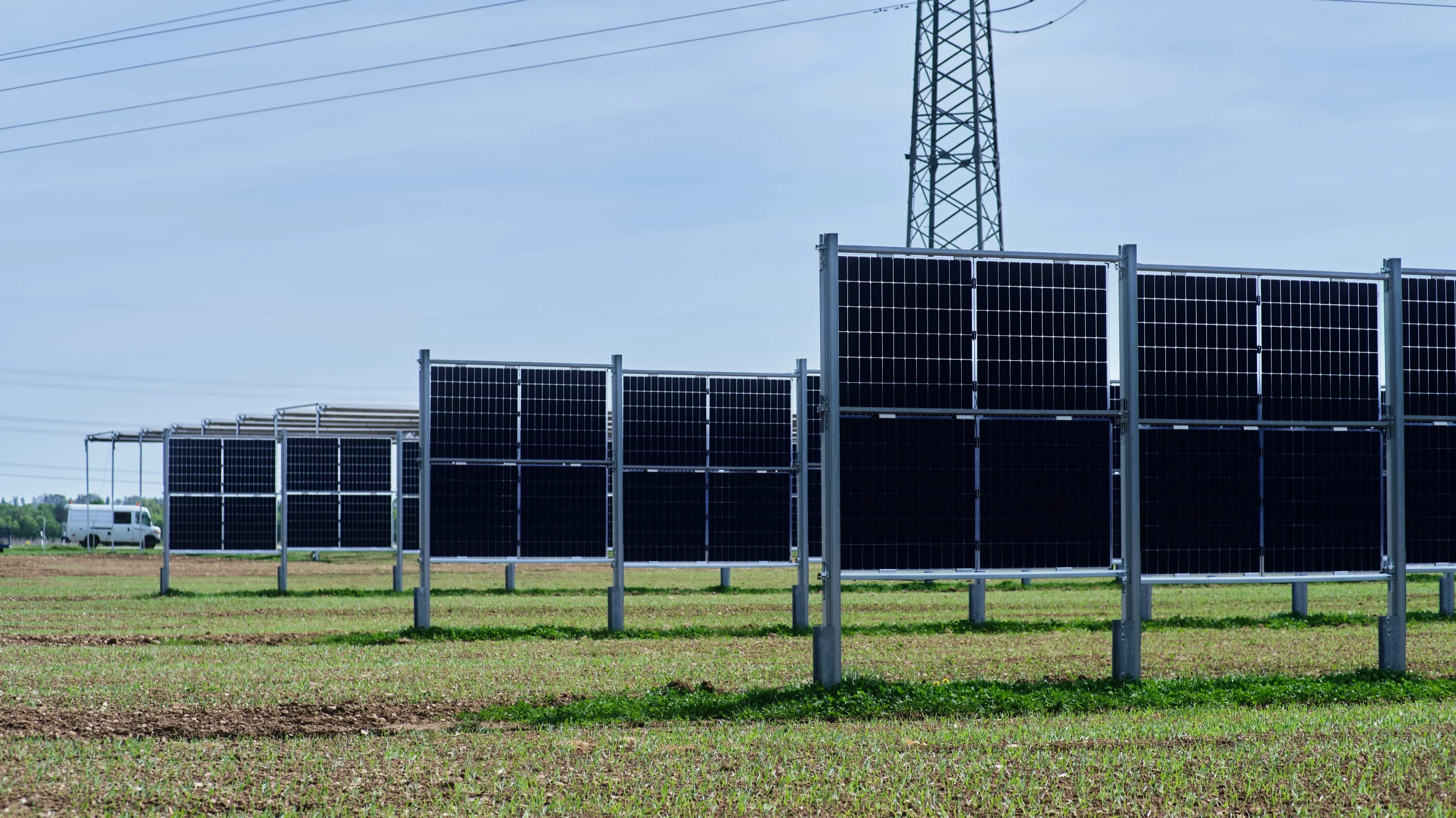 How Commercial and Industrial Energy Storage Solutions Enhance Energy Security in Commercial Facilities