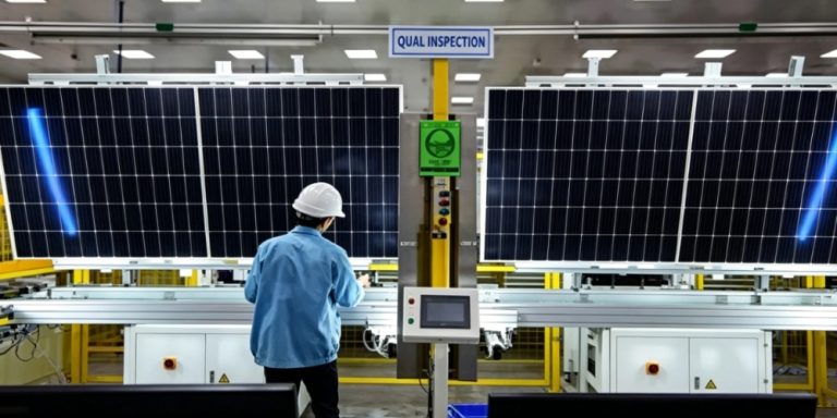 Was sind die wesentlichen Qualitätskontrollen für zuverlässige Solarpanelkonstruktion