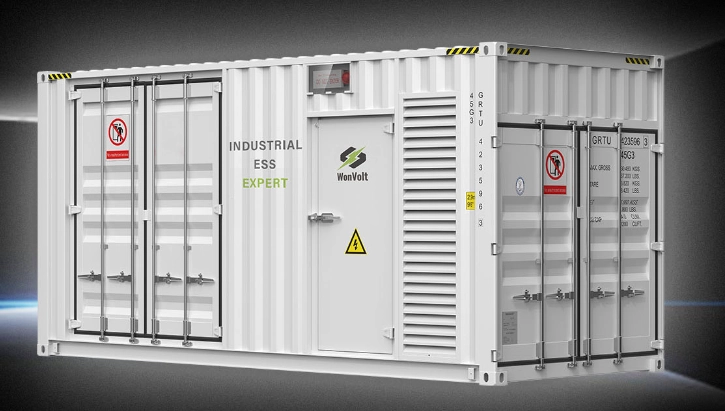 Wie sollten EPC-Käufer einen BESS-Container für große Solarkraftwerke auswählen?